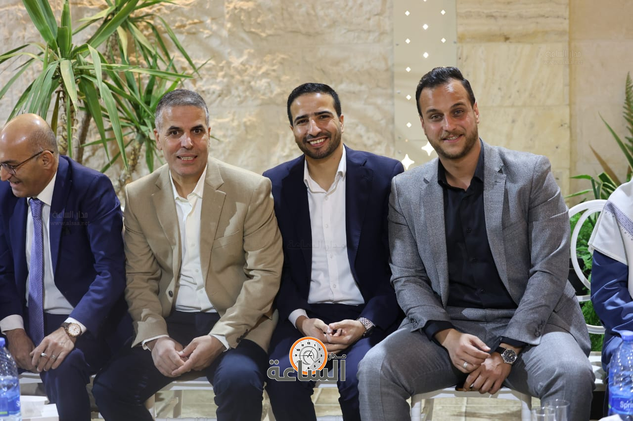 Madar Al-Saa Images 0.6663688399812291