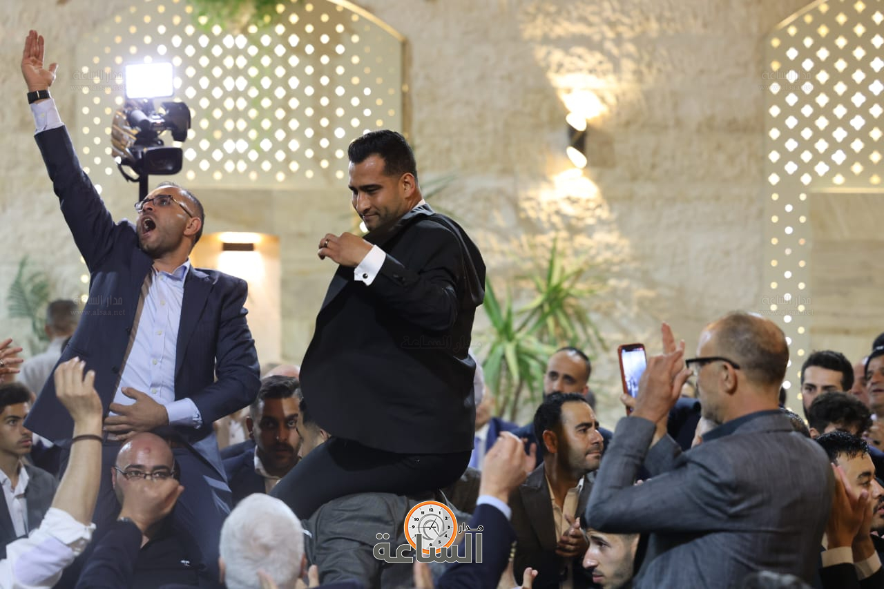 Madar Al-Saa Images 0.8402081500164406