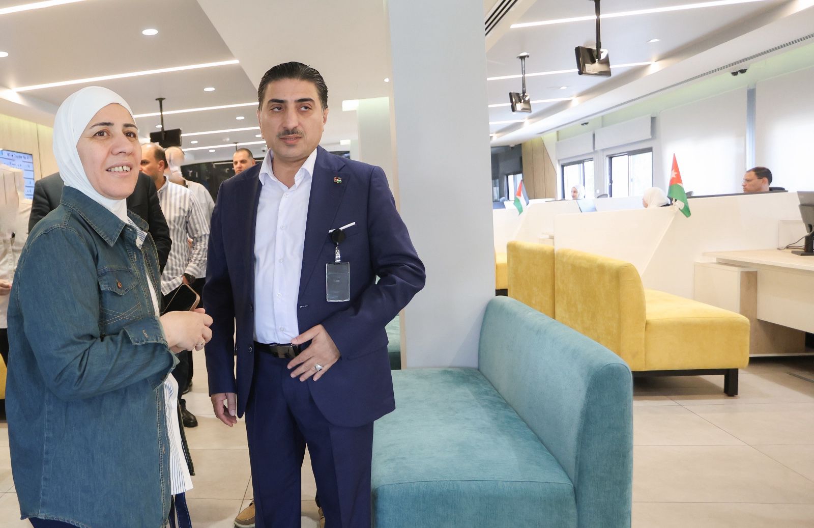 Madar Al-Saa Images 0.14077636023298434