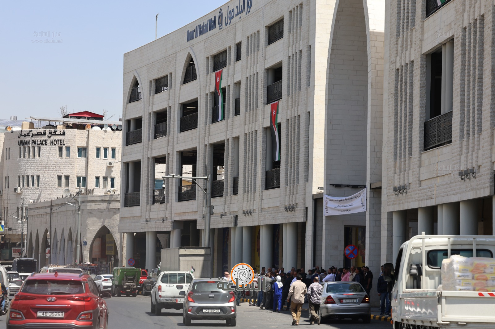 Madar Al-Saa Images 0.23732453894272065