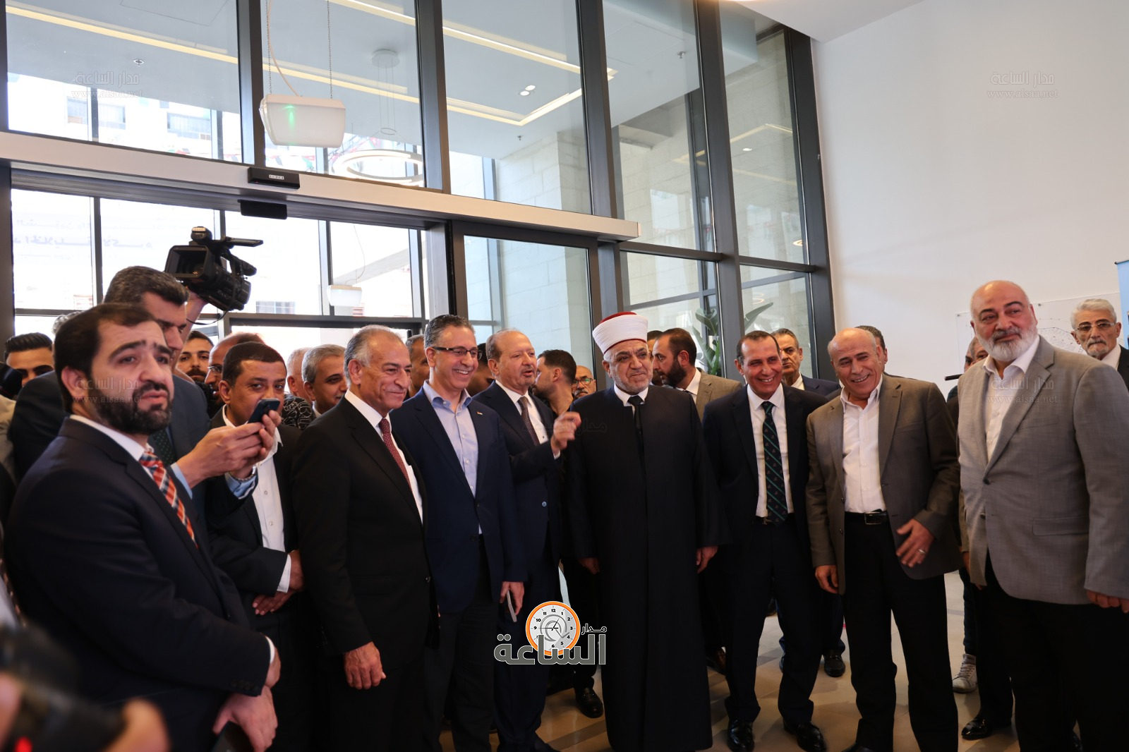 Madar Al-Saa Images 0.9324002470246157