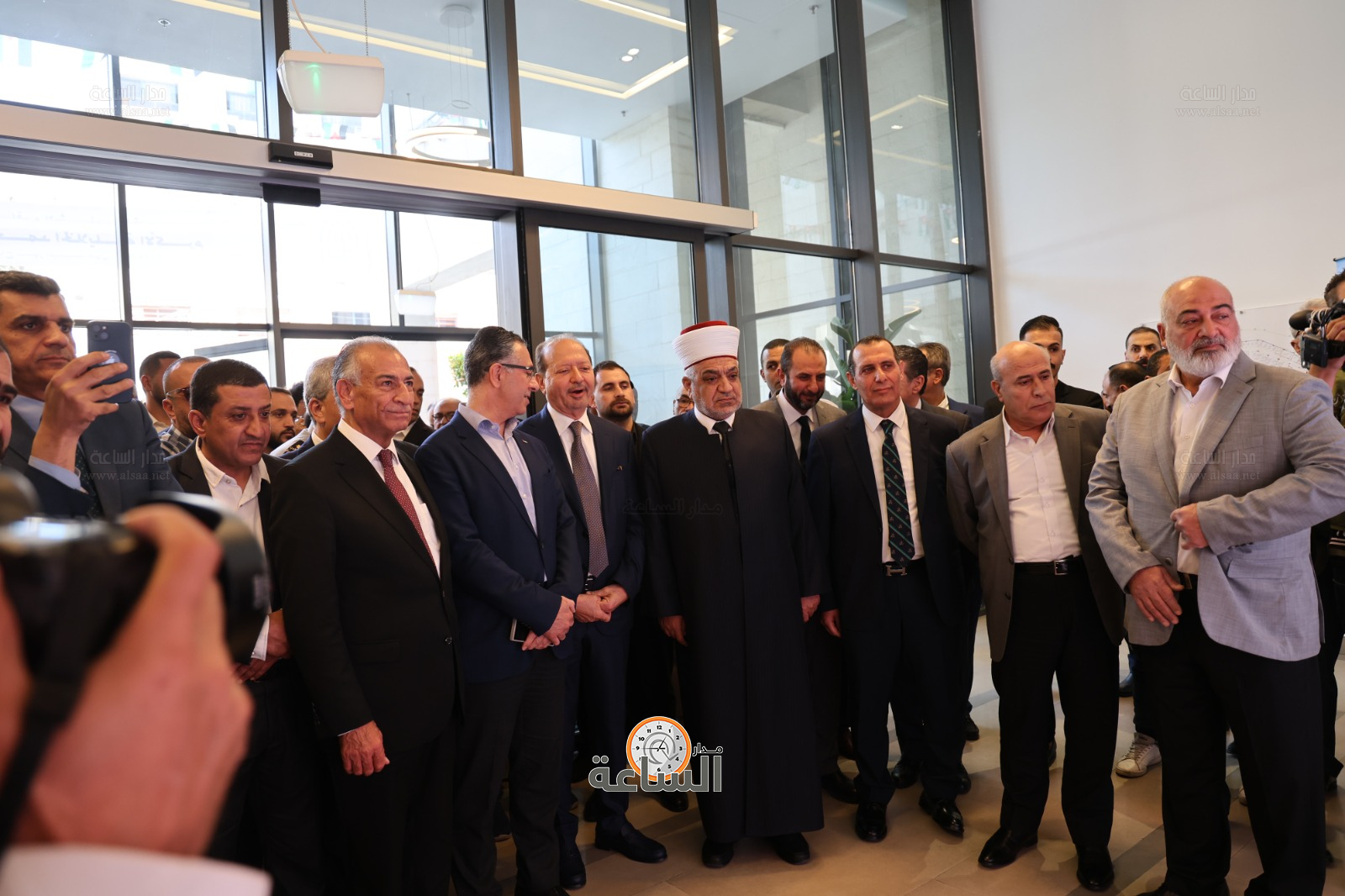 Madar Al-Saa Images 0.1563175730661588