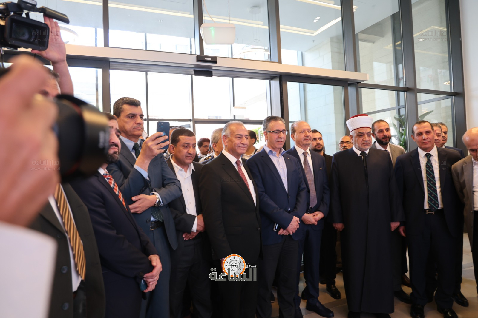 Madar Al-Saa Images 0.43151961726169685