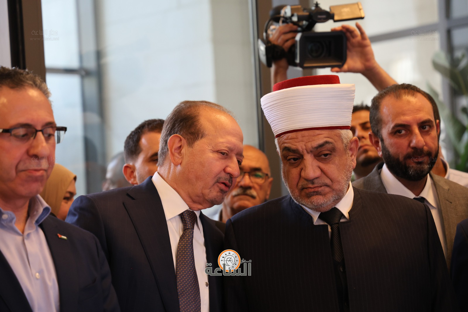 Madar Al-Saa Images 0.10128895073013877