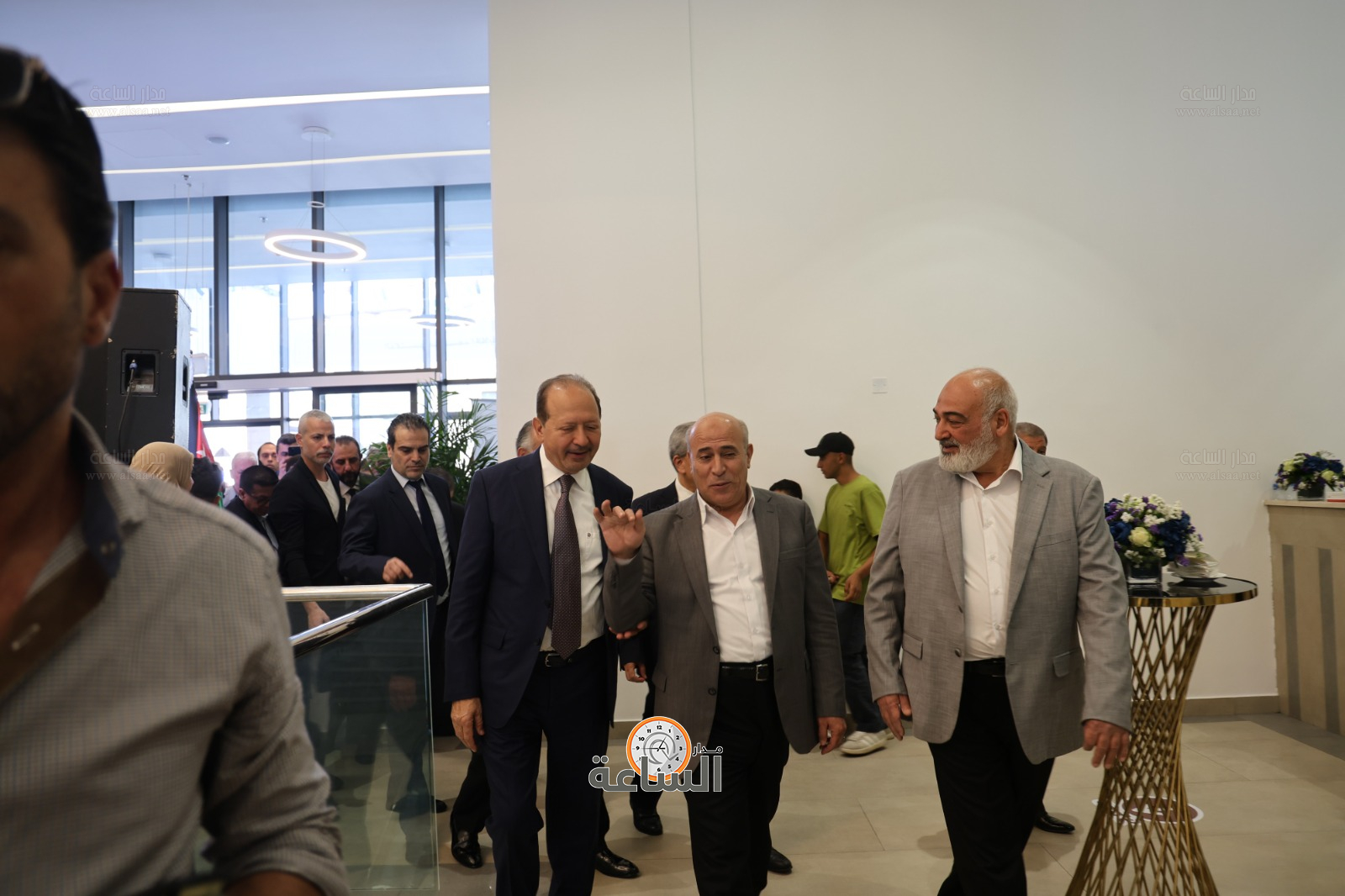 Madar Al-Saa Images 0.4057981080657369