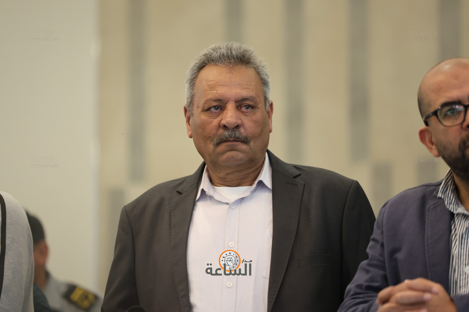 Madar Al-Saa Images 0.05014331103887559