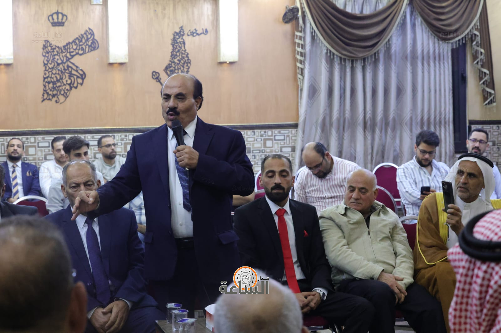 Madar Al-Saa Images 0.32828553856357934