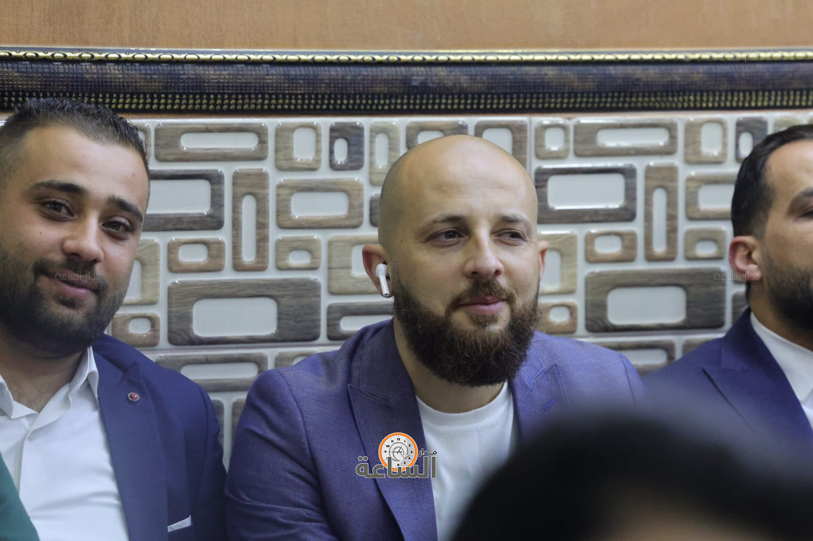 Madar Al-Saa Images 0.9984091794823972