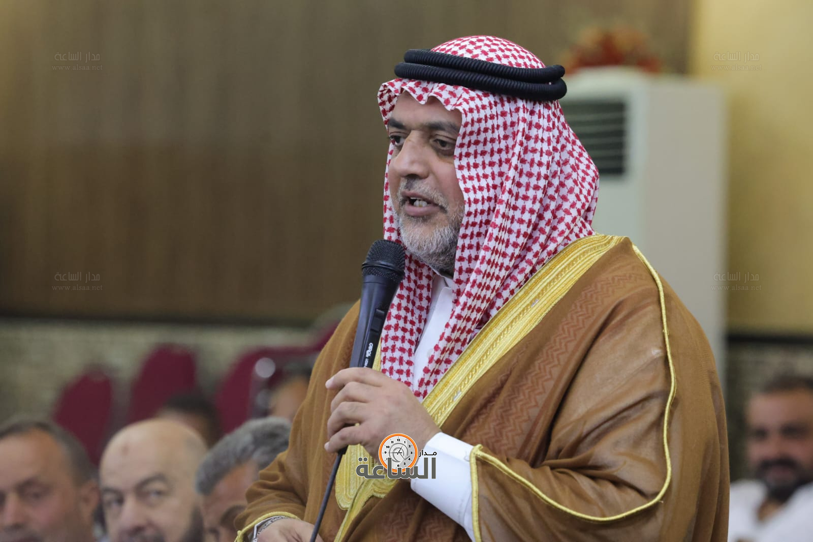 Madar Al-Saa Images 0.34060933415768246