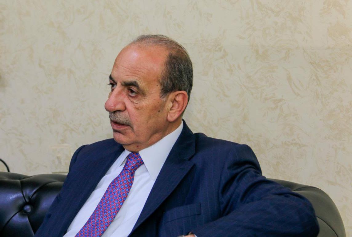 Madar Al-Saa Images 0.39815429867278285