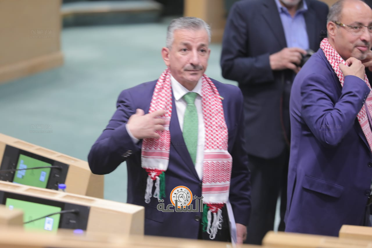 Madar Al-Saa Images 0.11018941875133326