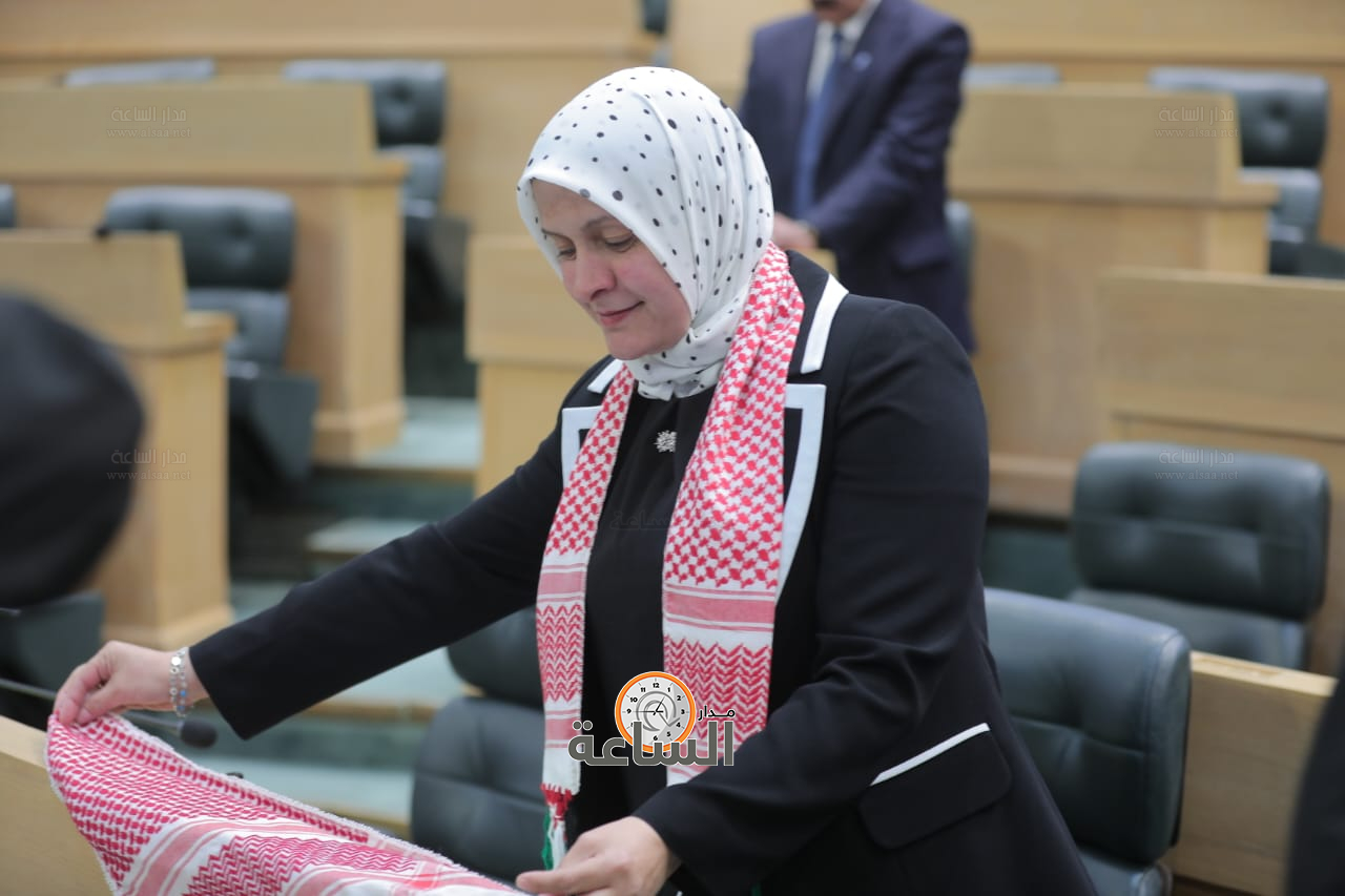 Madar Al-Saa Images 0.7767737141058499