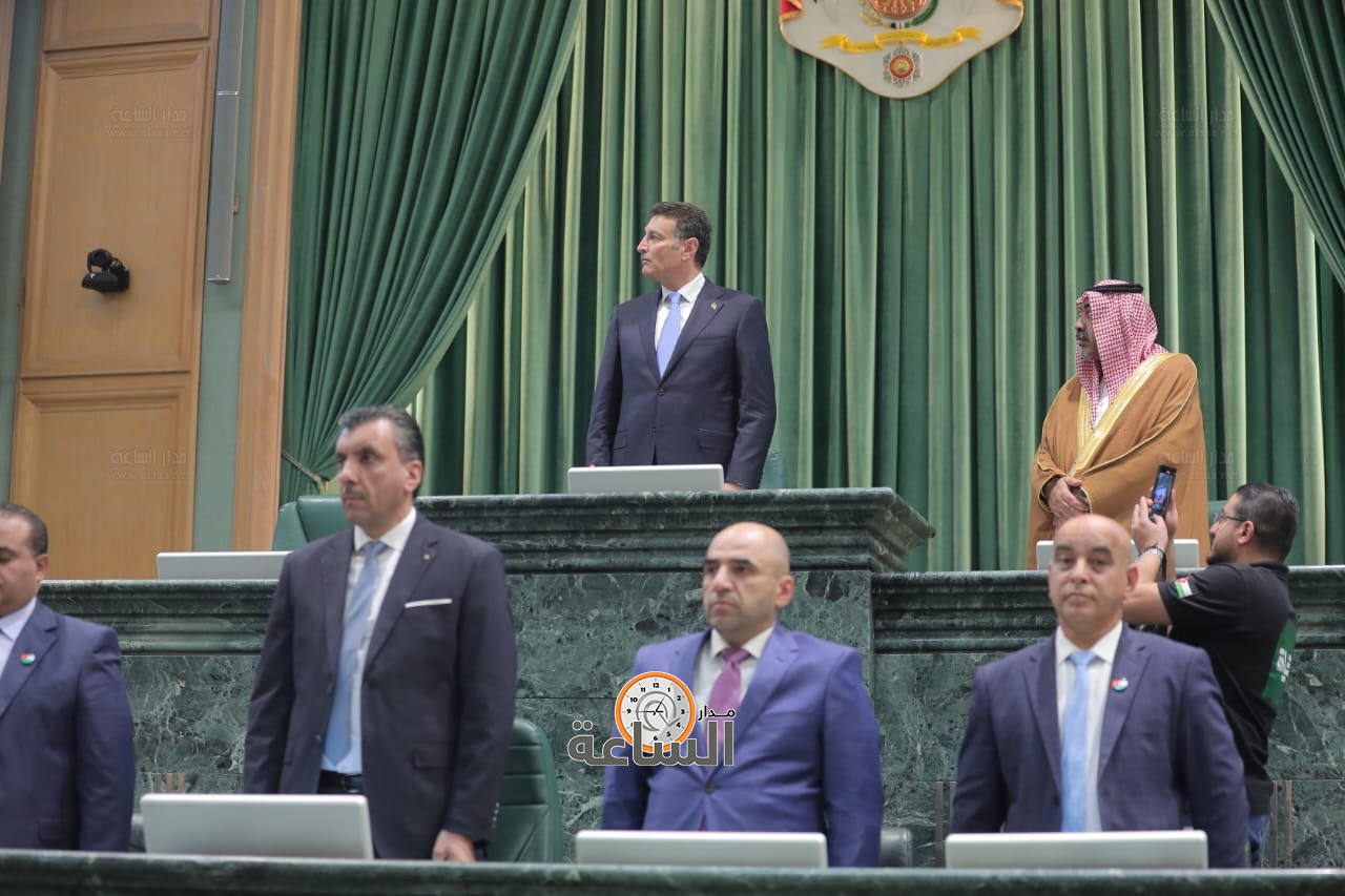 Madar Al-Saa Images 0.20852948353501644