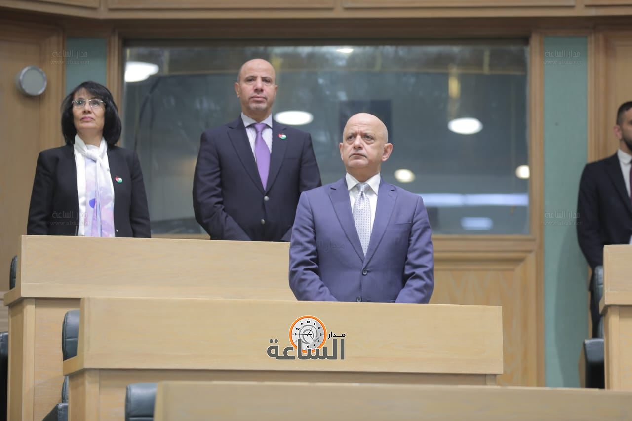 Madar Al-Saa Images 0.23181878084296337