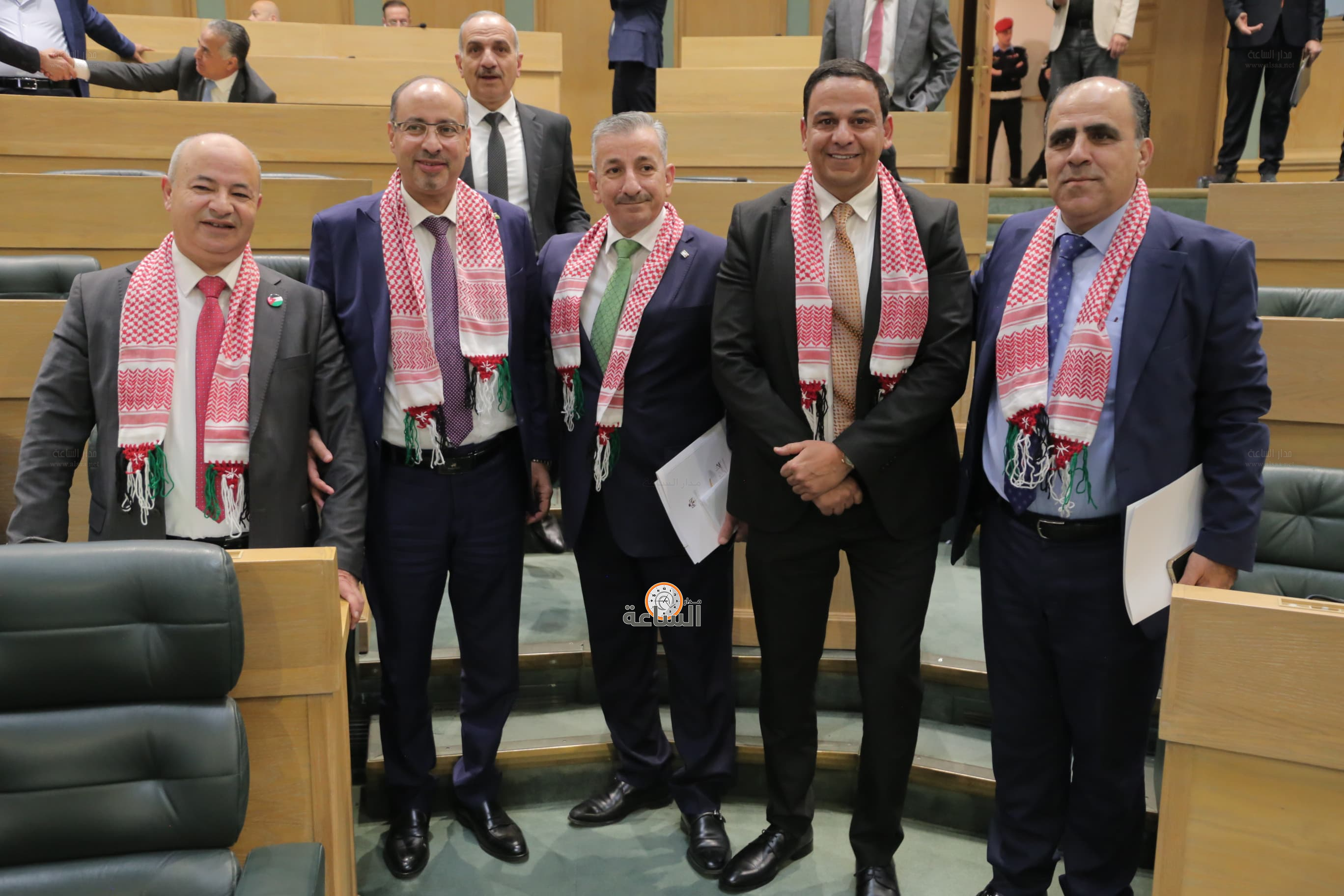 Madar Al-Saa Images 0.6509087440131262