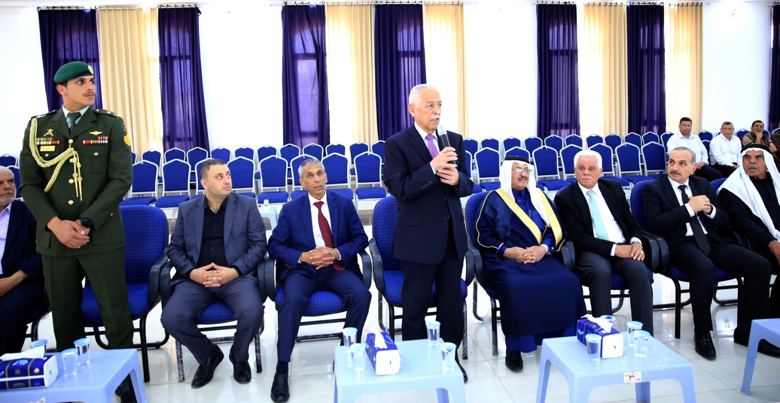 Madar Al-Saa Images 0.013363719499646098