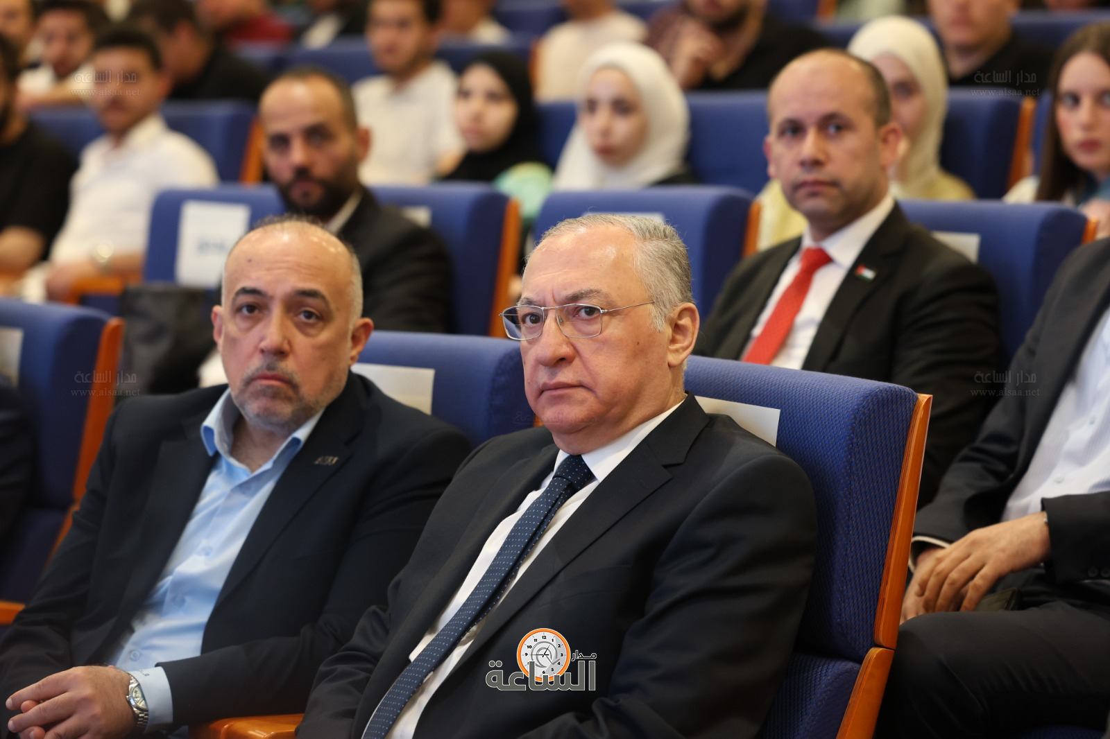 Madar Al-Saa Images 0.9004544491258641