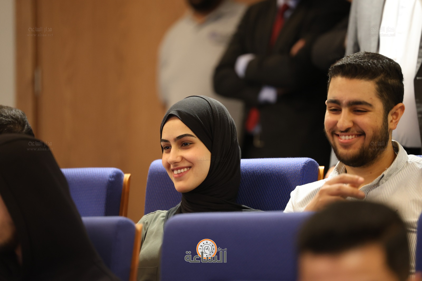 Madar Al-Saa Images 0.9789866390959142