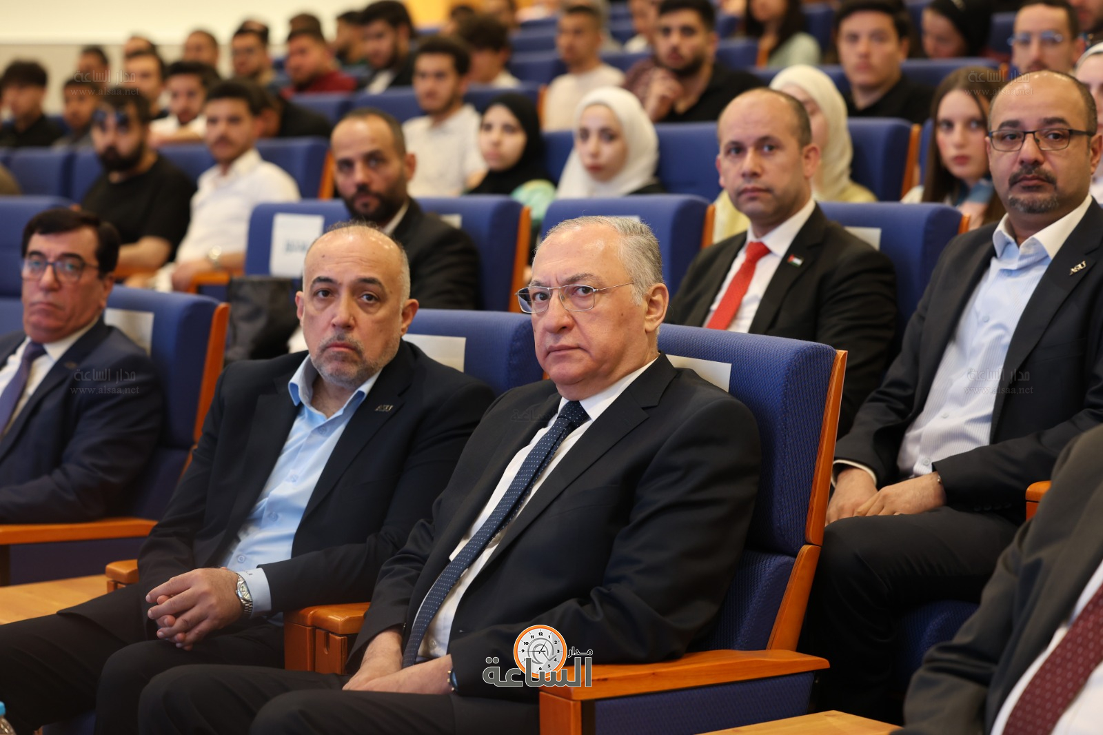 Madar Al-Saa Images 0.47664590285719366