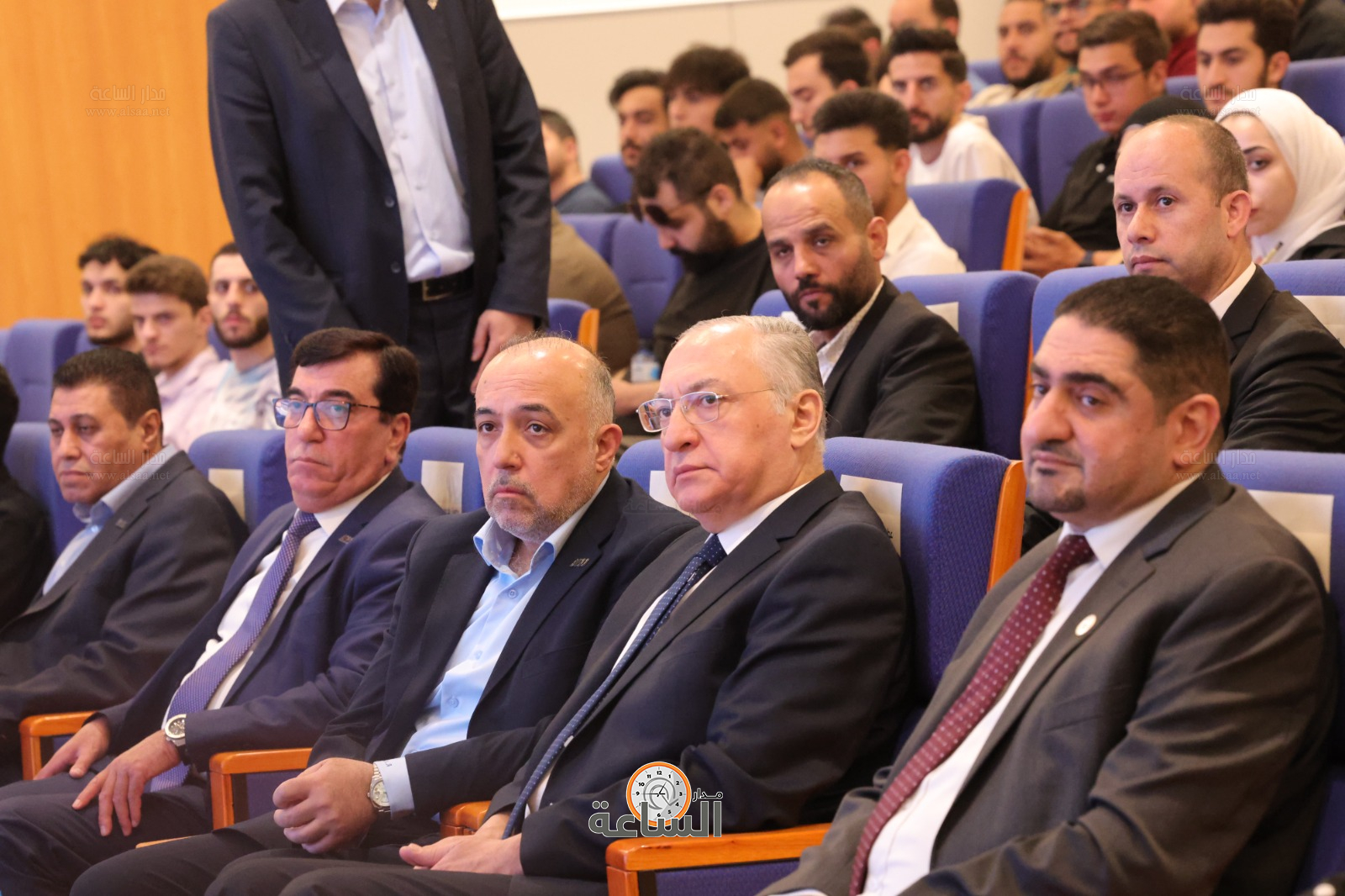 Madar Al-Saa Images 0.4888284060823801