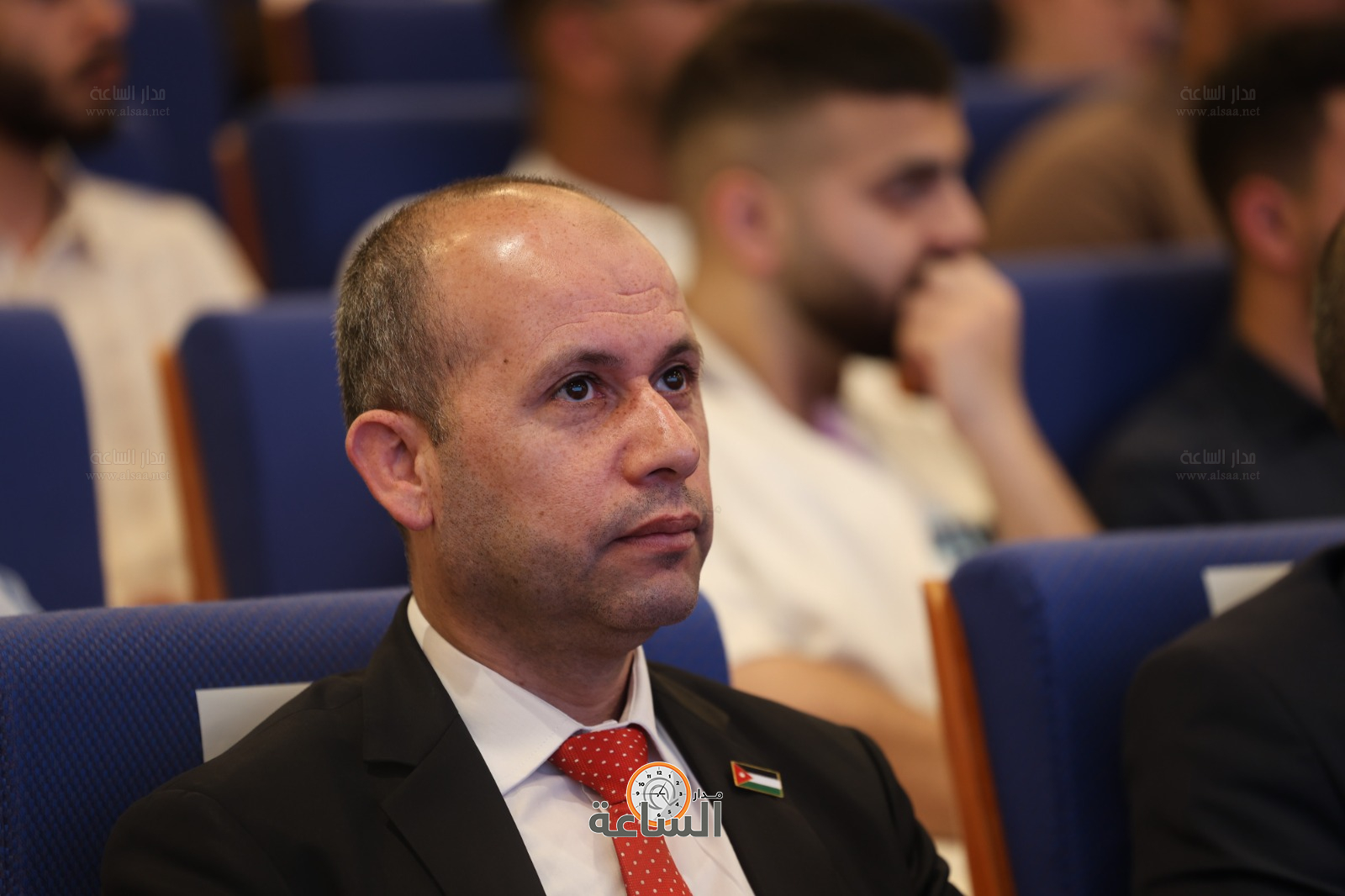 Madar Al-Saa Images 0.19178534611858833