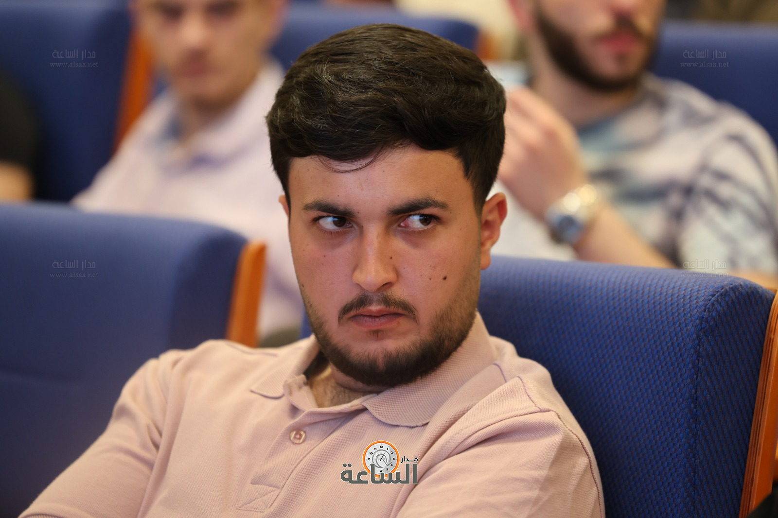 Madar Al-Saa Images 0.2402342421250201