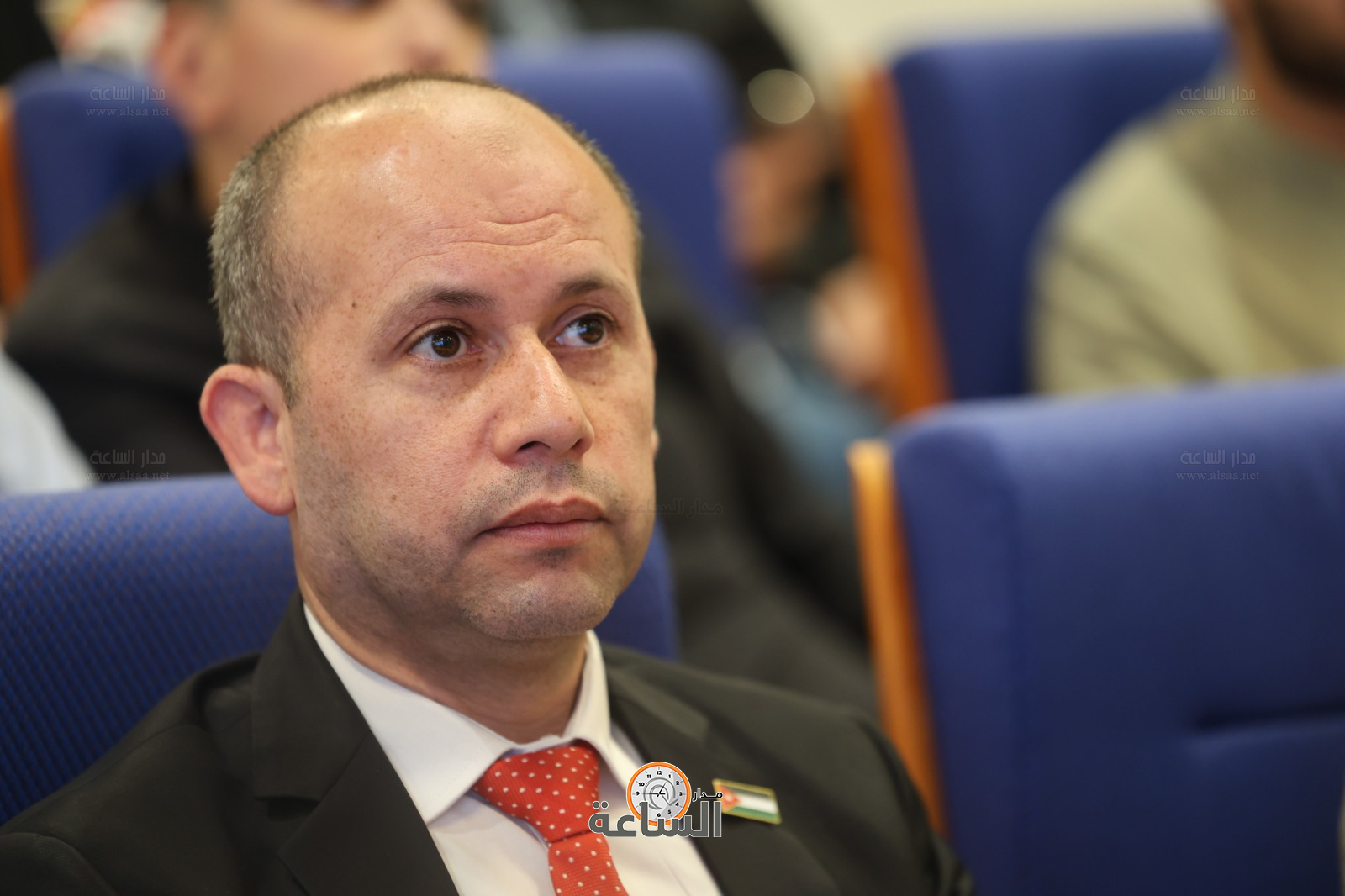 Madar Al-Saa Images 0.15767908514594975