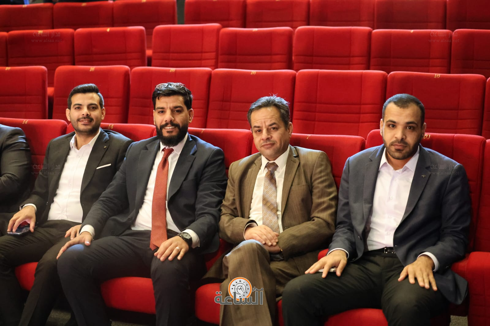 Madar Al-Saa Images 0.3991966824086096