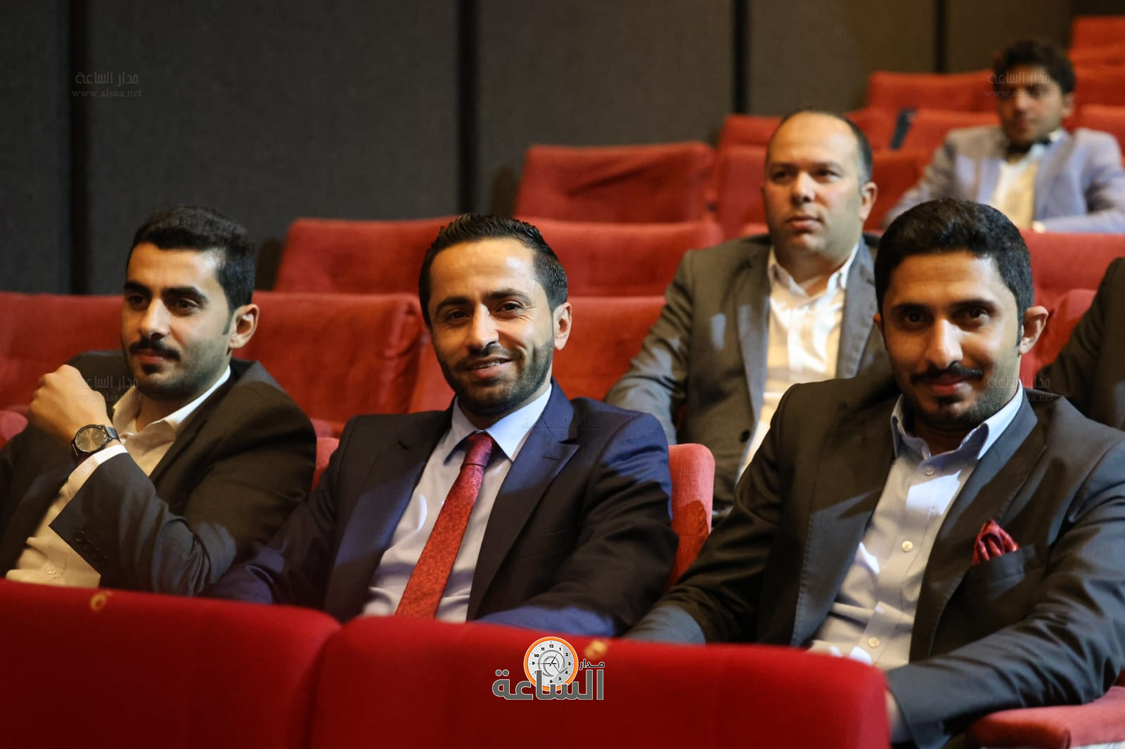 Madar Al-Saa Images 0.7276237256992397