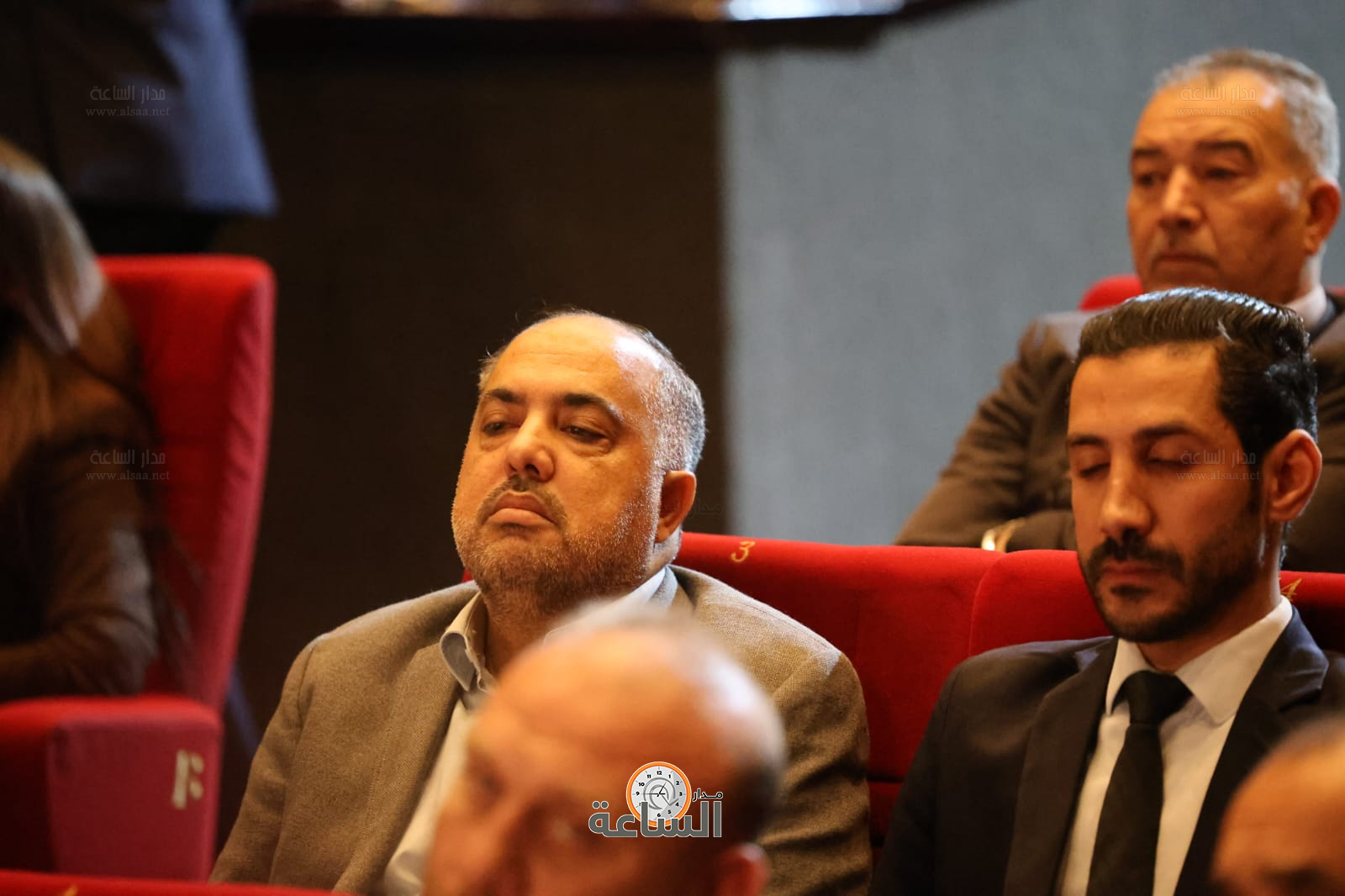 Madar Al-Saa Images 0.3744670975809058