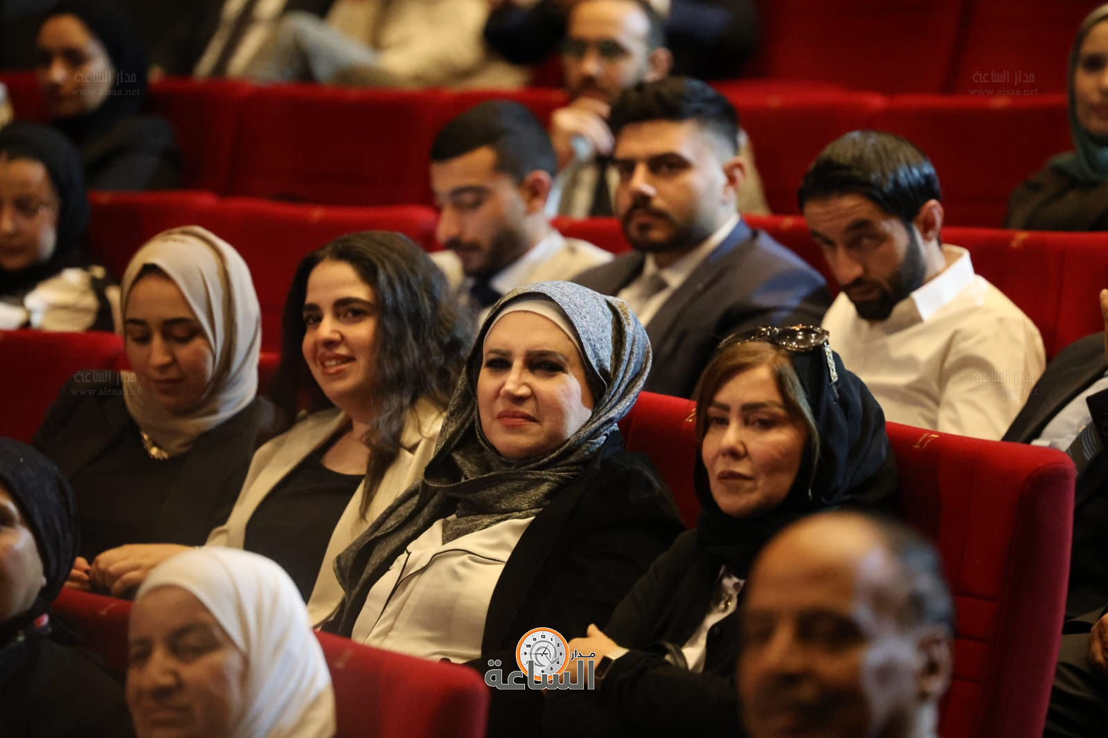 Madar Al-Saa Images 0.7561279903246175