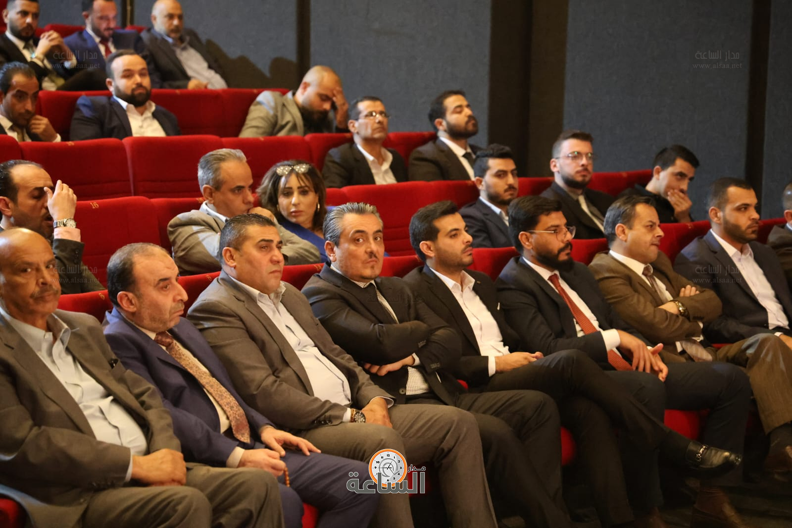 Madar Al-Saa Images 0.6642561294001053