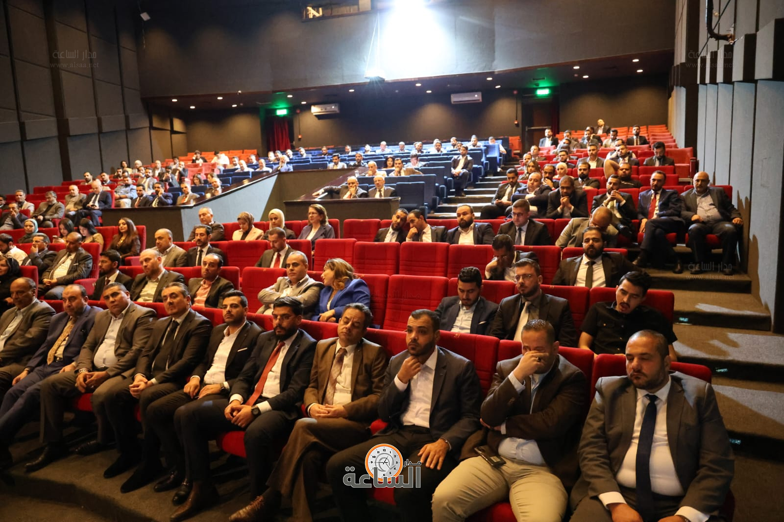 Madar Al-Saa Images 0.8454666980627832