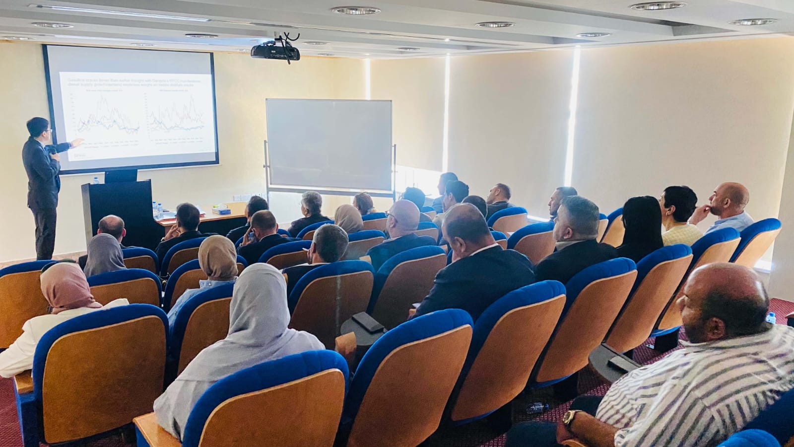 Madar Al-Saa Images 0.1139658813363168