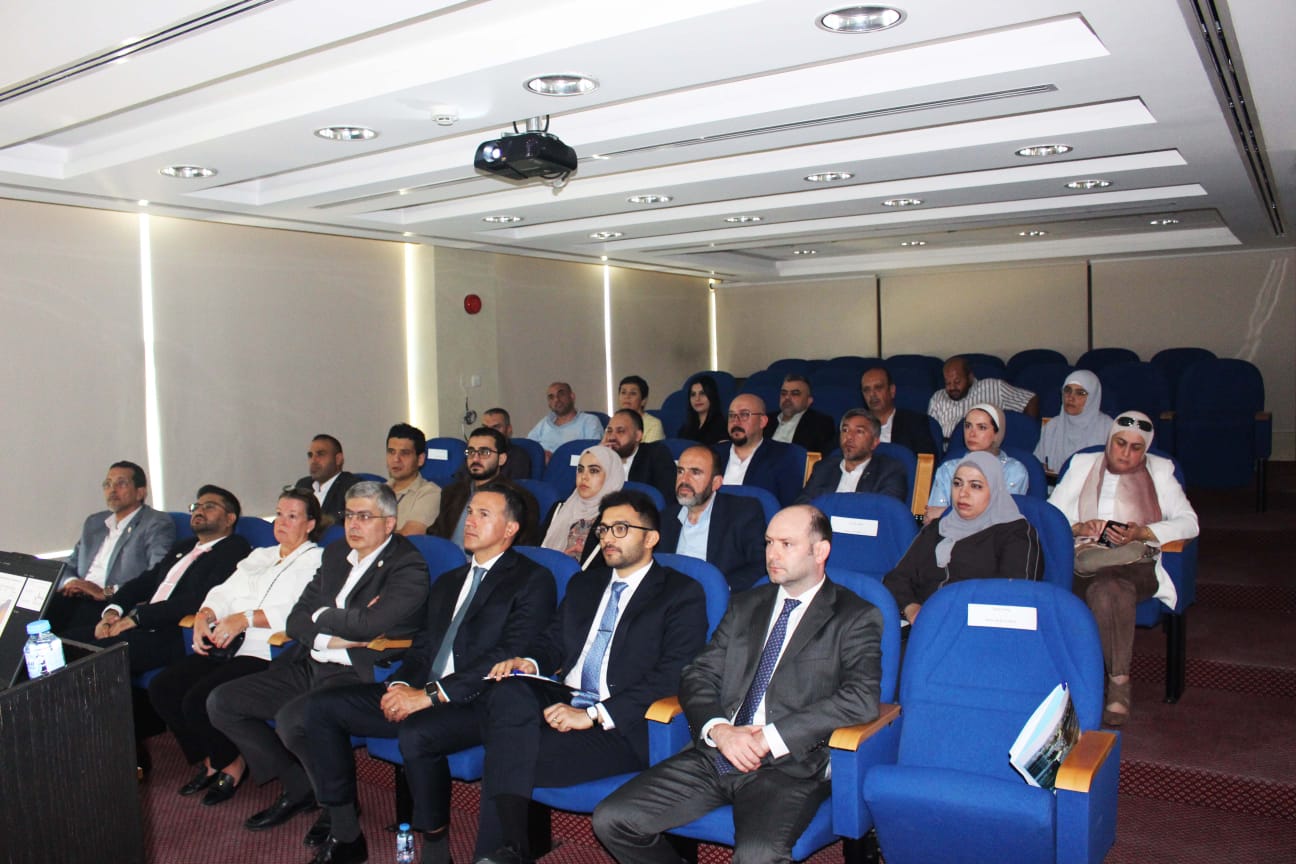 Madar Al-Saa Images 0.16012145740690142