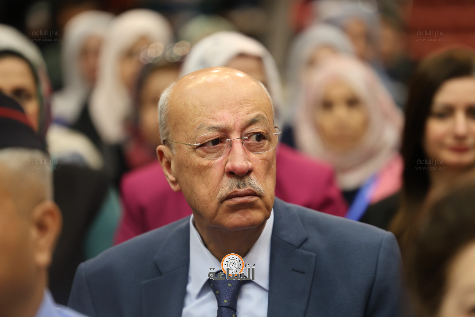 Madar Al-Saa Images 0.6043818189318917