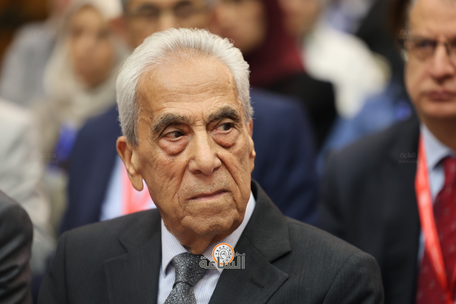 Madar Al-Saa Images 0.3956517104953713