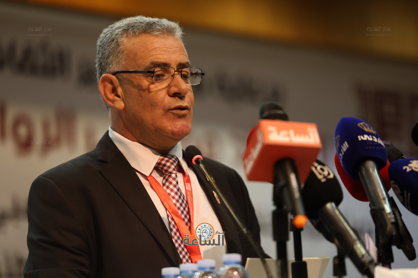 Madar Al-Saa Images 0.3841827050746195