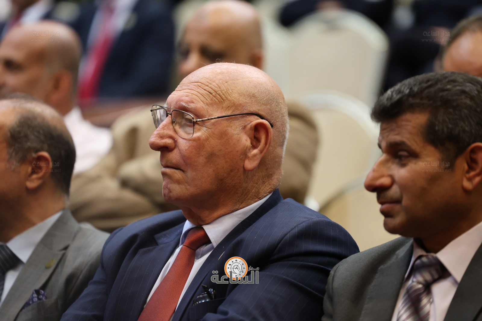 Madar Al-Saa Images 0.9607266311986307