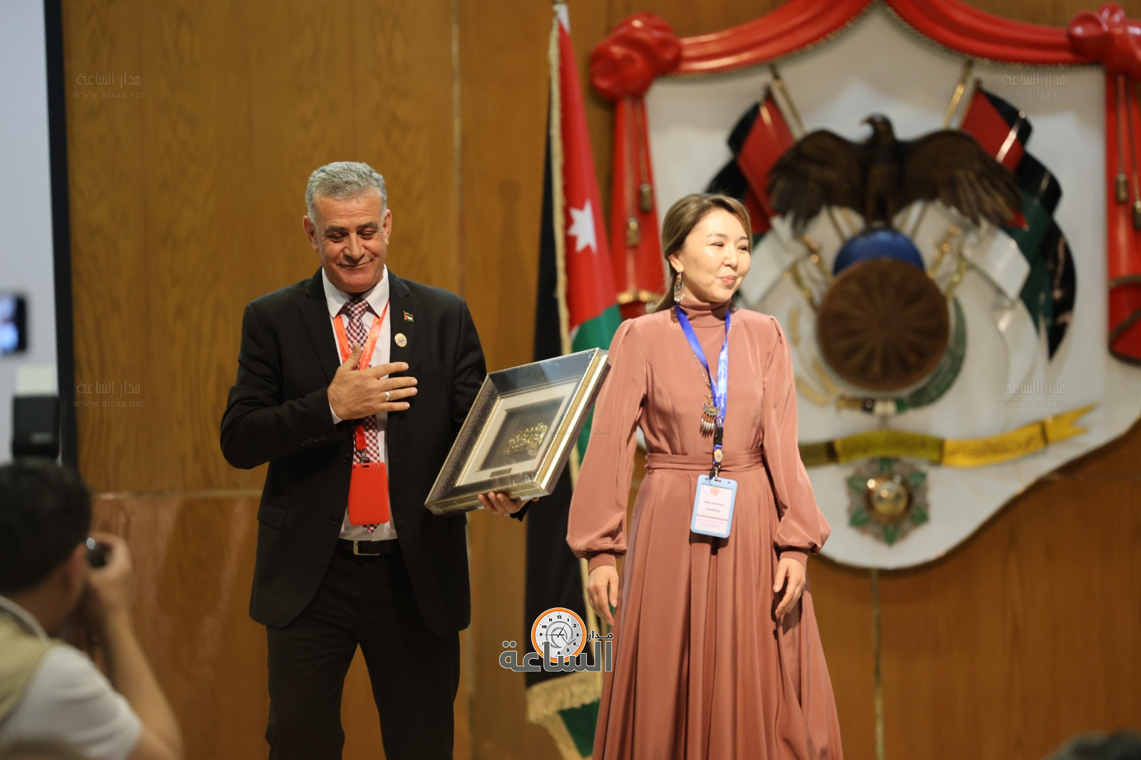 Madar Al-Saa Images 0.6037044548666627