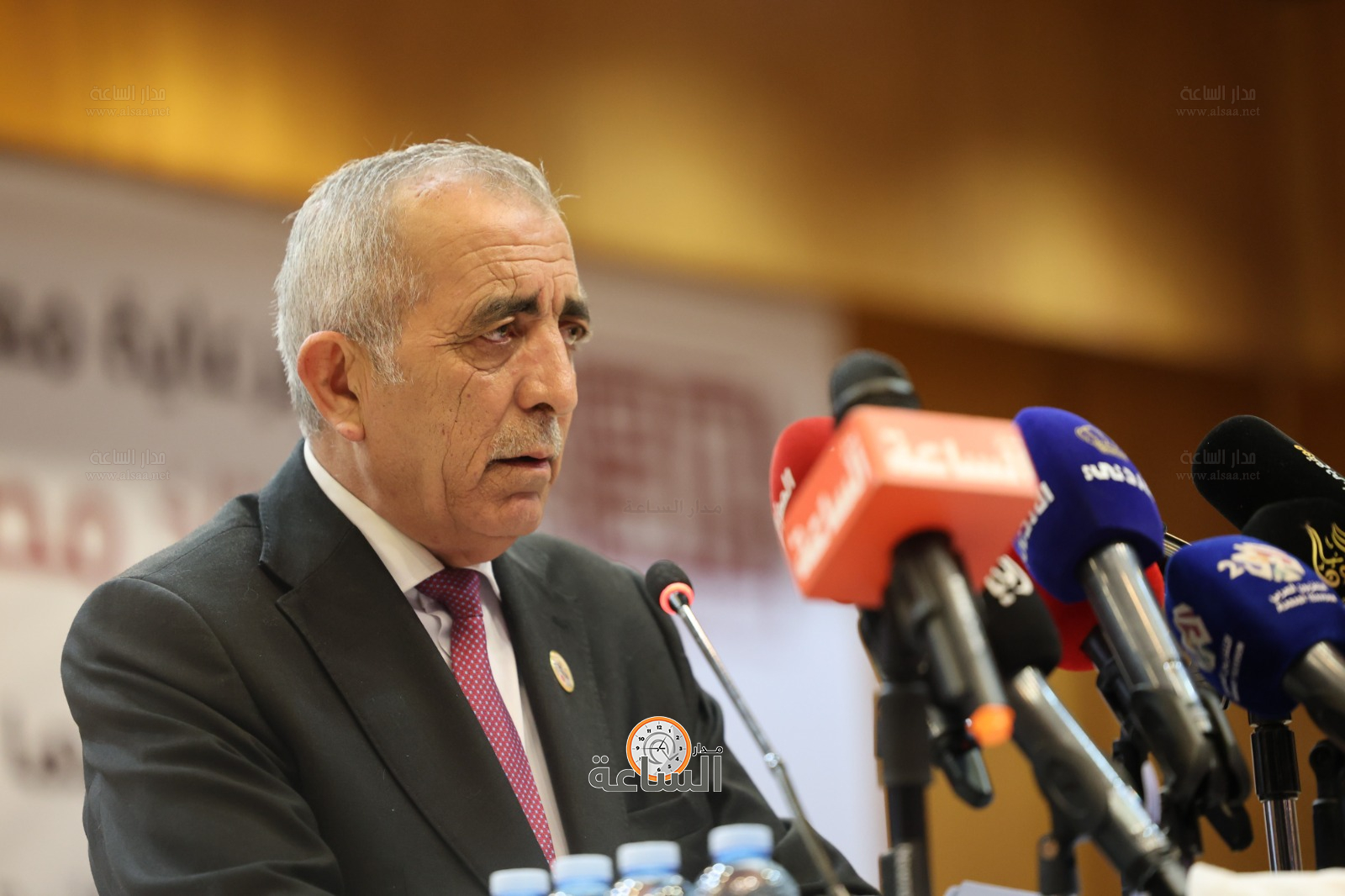 Madar Al-Saa Images 0.5836526780587334