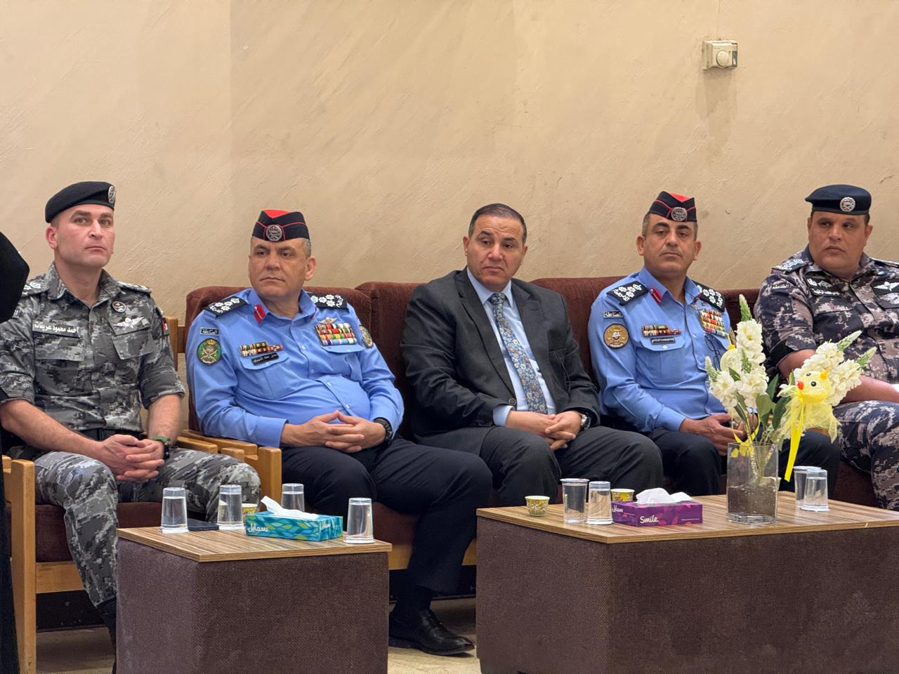 Madar Al-Saa Images 0.7791661633473158