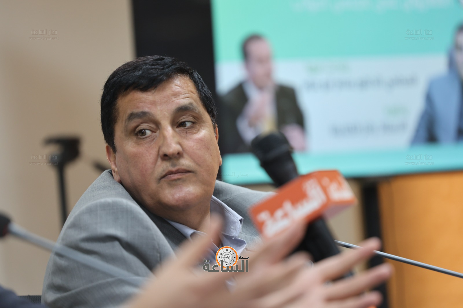 Madar Al-Saa Images 0.7697318501551678