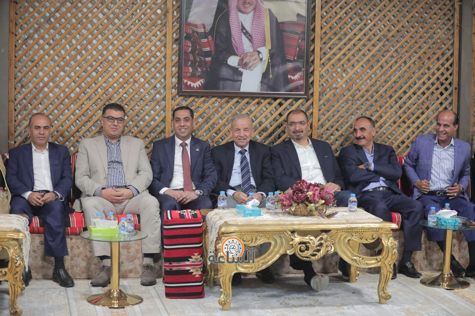 Madar Al-Saa Images 0.22909534420849054