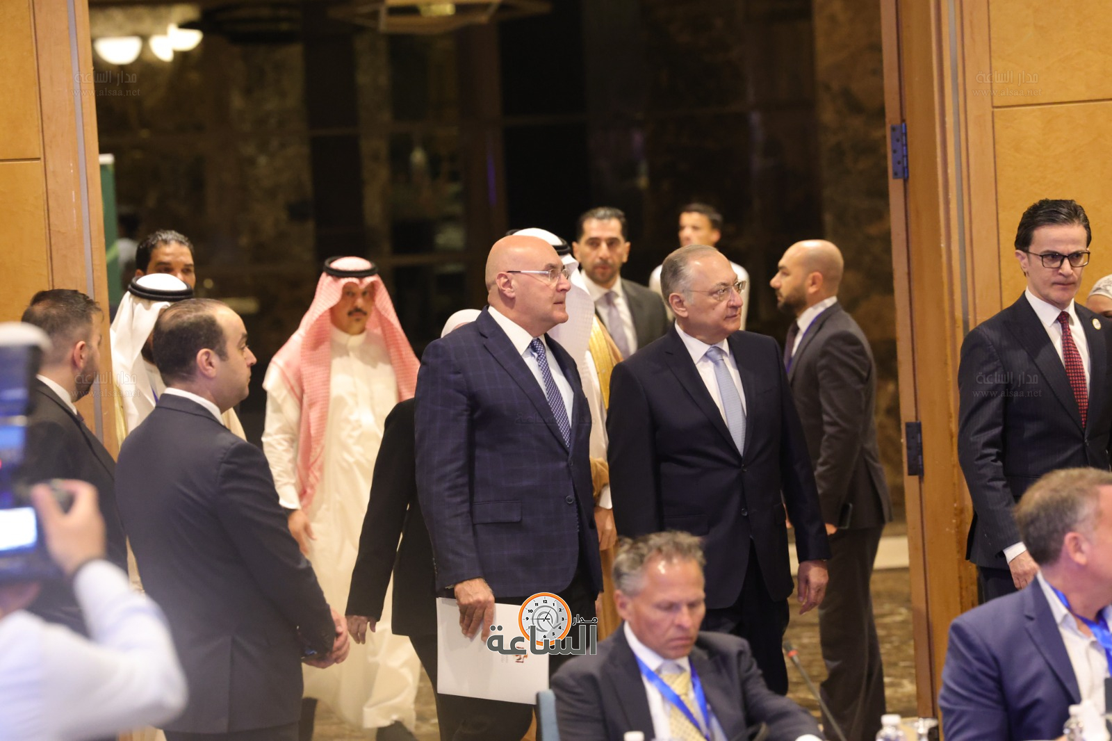 Madar Al-Saa Images 0.5343727461052254