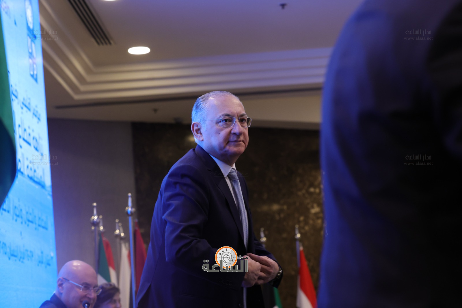 Madar Al-Saa Images 0.6050396654299045