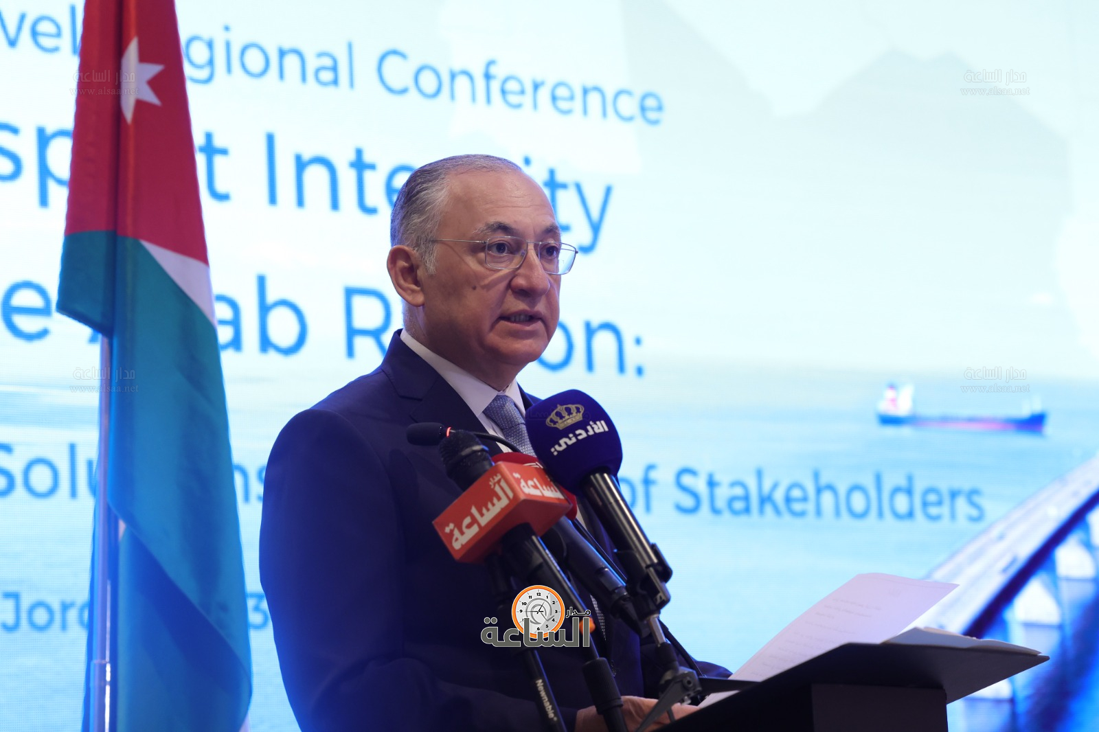 Madar Al-Saa Images 0.13693423514634007