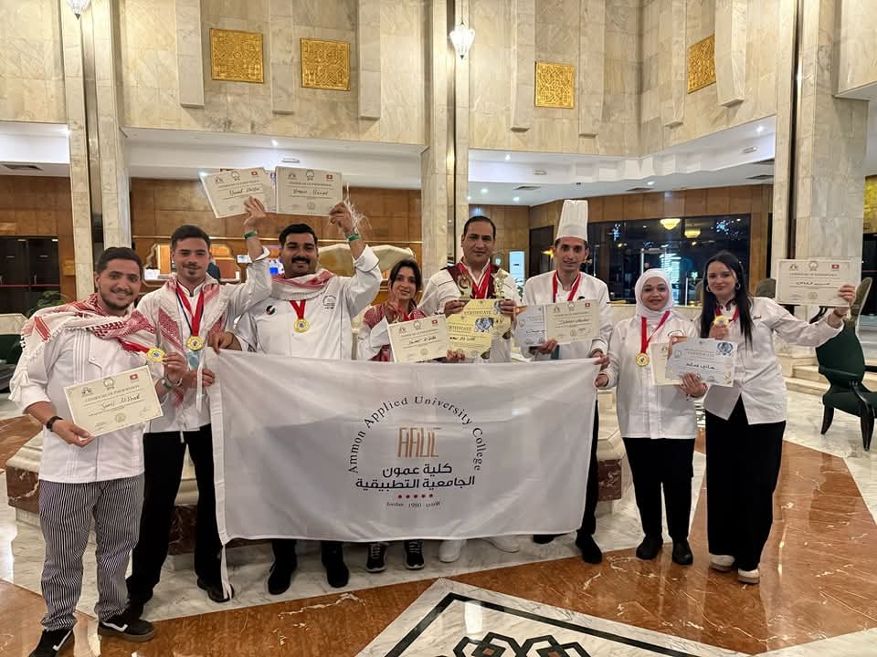 Madar Al-Saa Images 0.412060342533455