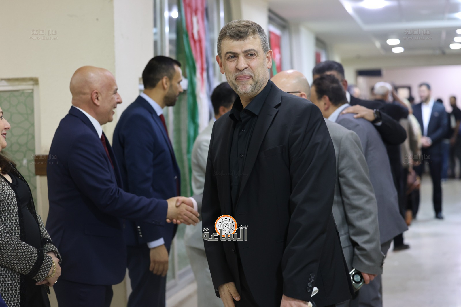 Madar Al-Saa Images 0.6633015048676996