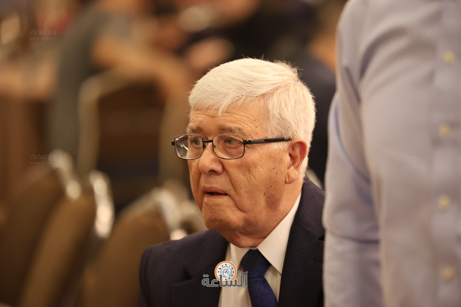 Madar Al-Saa Images 0.2644510613748423